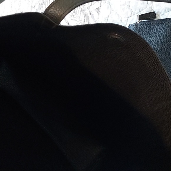 Handbag - Picture 7 of 7